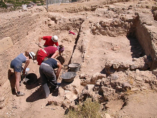 Casi cien jóvenes voluntarios de la Región participan este verano en campos de trabajo nacionales y de diez países de Europa y África - 1, Foto 1
