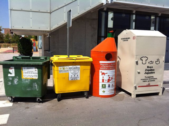 Dos nuevos contenedores para reciclar aceite doméstico usado en Las Torres de Cotillas - 2, Foto 2