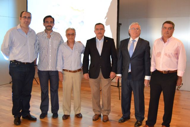 El periodista Miguel Ors habla sobre sus conversaciones con Alfonso Escámez - 2, Foto 2