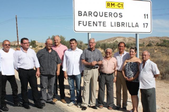 Las obras realizadas en la carretera de Barqueros mejoran la seguridad de conductores y peatones - 2, Foto 2