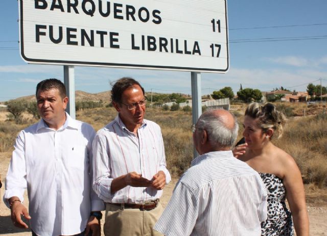 Las obras realizadas en la carretera de Barqueros mejoran la seguridad de conductores y peatones - 4, Foto 4
