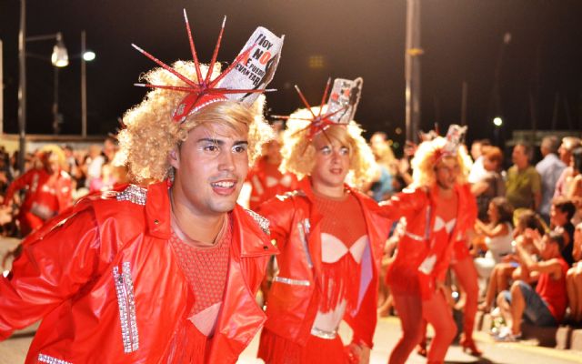 Miles de aguileños y turistas disfrutaron ayer con la V Muestra de Carnaval - 3, Foto 3