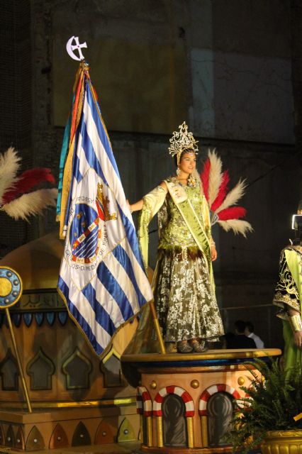 El Gran Desfile de Moros y Cristianos llena las calles de Jumilla de público - 3, Foto 3