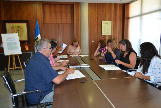 El ayuntamiento pone en marcha el Cheque San Pedro Asesora para emprendedores - 1, Foto 1