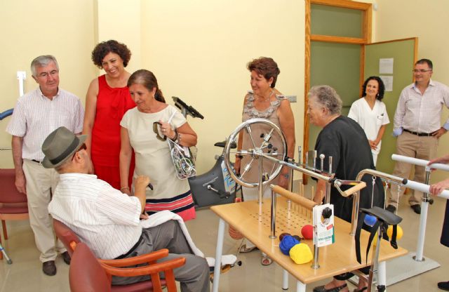 La consejera de Sanidad y Política Social visita el Centro de Día para personas Mayores de Puerto Lumbreras que funciona a pleno rendimiento - 1, Foto 1