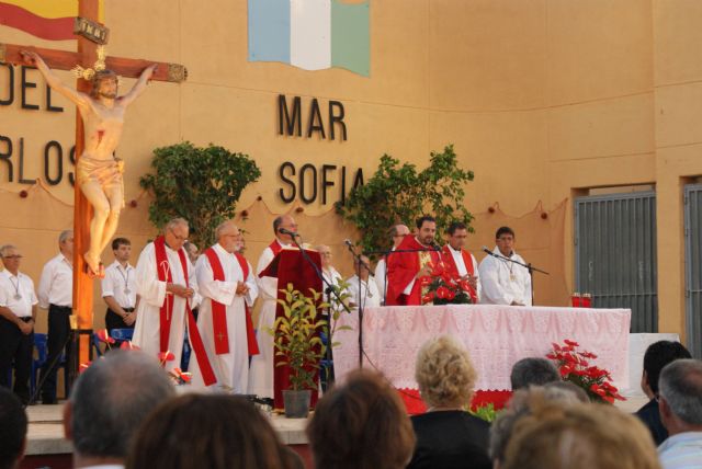 Más de un millar de fieles siguen la misa del Cristo del Mar Menor en Lo Pagán - 2, Foto 2