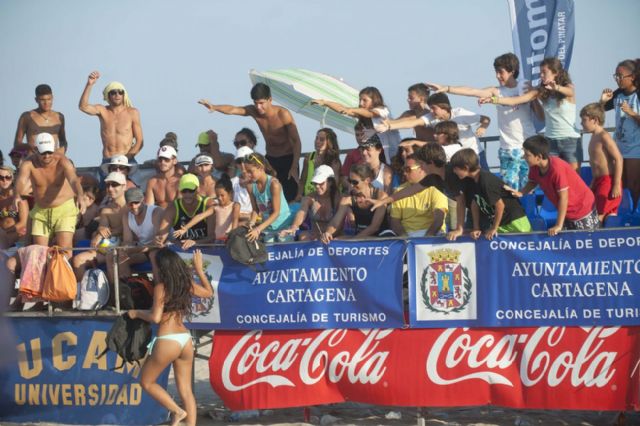 Un millar de personas en las finales del I Torneo del Sol de Voley Playa en La Manga - 5, Foto 5