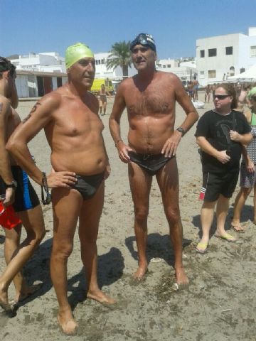 El totanero Jose Miguel Cano participa el circuito de travesas a nado en la provincia de Almeria - 2