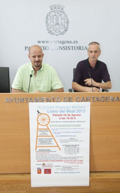 Casi ocho kilómetros de ruta, por tierra y asfalto, en el IX Cross Popular Minero de El Llano del Beal - 1, Foto 1