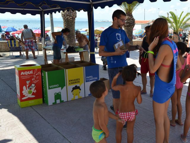 Medio Ambiente programa actividades informativas y juegos en la playa para fomentar el reciclaje - 3, Foto 3