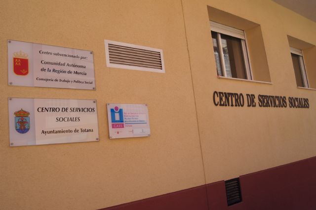 Medio centenar de familias de Totana se benefician ya del nuevo servicio municipal de ayuda a domicilio - 1, Foto 1