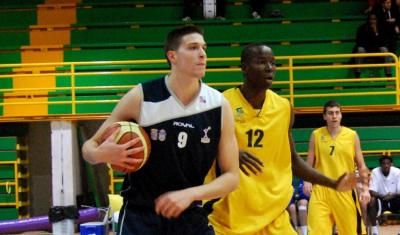 El UCAM Universidad Católica ficha a Víctor Arteaga - 2, Foto 2