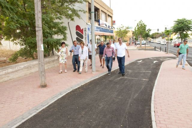 Los vecinos de Torreciega ya disfrutan de la renovada imagen de la avenida Tito Didio - 5, Foto 5