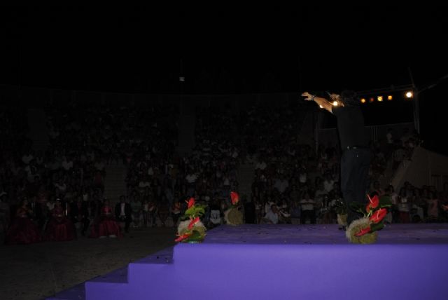 Las reinas ya ejercen de guapas oficiales de las Fiestas Patronales 2013 de Las Torres de Cotillas - 5, Foto 5
