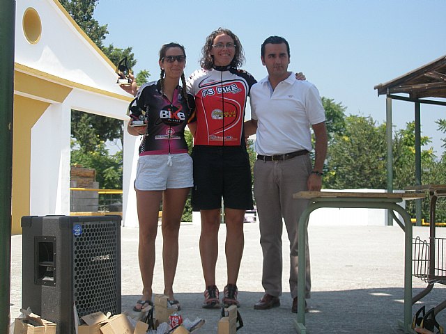 Lidia Fernández en el podium, Foto 1