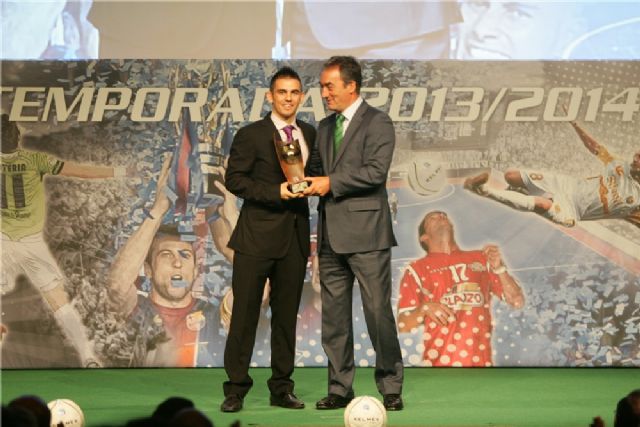 Kike, Álex y Duda reciben los premios como ´Mejores 2012-13´ que entrega la LNFS - 3, Foto 3