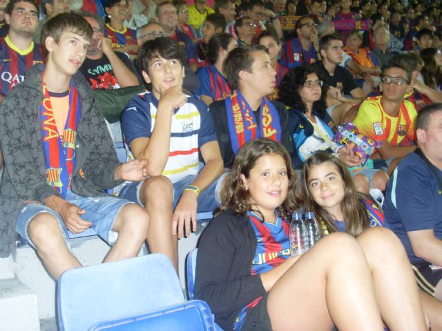 La Peña Barcelonista de Totana estuvo presente en la final de la Supercopa - 2, Foto 2