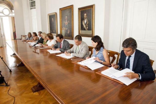 Ayuntamiento y registradores de la propiedad agilizan los trámites del impuesto de Plusvalía a los ciudadanos - 4, Foto 4