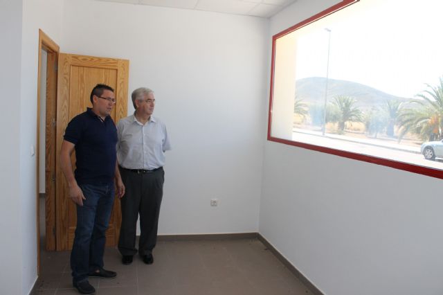El concejal de Industria informa de los requisitos y procedimiento para acceder al Vivero de Empresas de Jumilla - 2, Foto 2