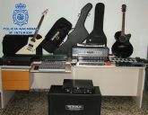 La Policía Nacional detiene a dos personas por el robo de material de un grupo de rock en Yecla