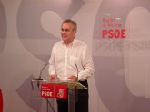 El PSOE exige al Gobierno regional un cambio en su política educativa 
