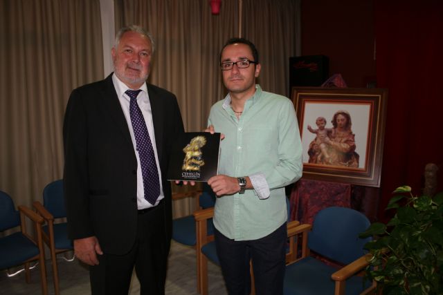 El Libro de las Fiestas Patronales 2013 ya está a la venta en las librerías - 1, Foto 1