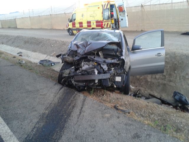 Fallece el conductor de un tractor en un accidente de tráfico en Águilas - 2, Foto 2