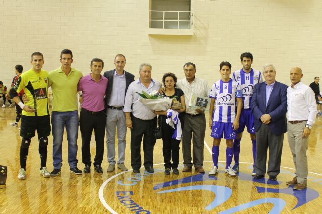 El alcalde y el concejal de Deportes presentan la remodelación del Pabellón Carlos García - 3, Foto 3