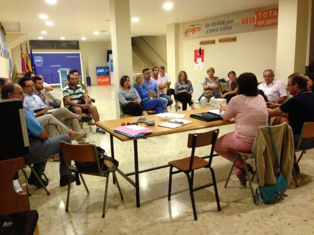 La alcaldesa presenta a la ejecutiva del PP de Totana los proyectos y objetivos para el nuevo curso político 2013/14 recién comenzado - 2, Foto 2