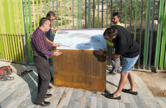 Comienza la se&ntilde;alización turística en el Parque Arquoelógico del Molinete - 3, Foto 3