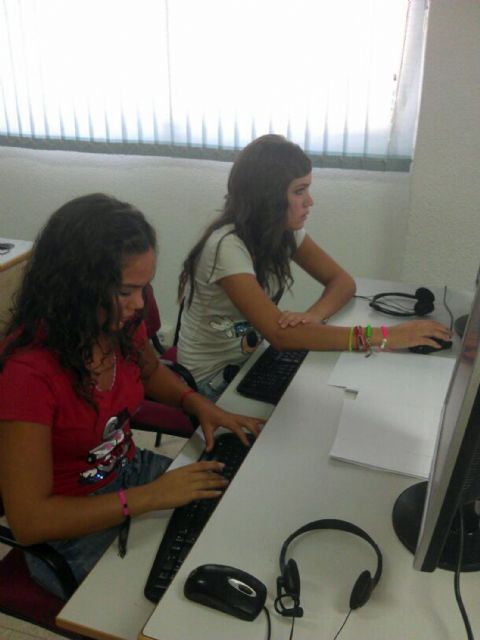 Los torreños continúan con su formación en informática básica - 1, Foto 1