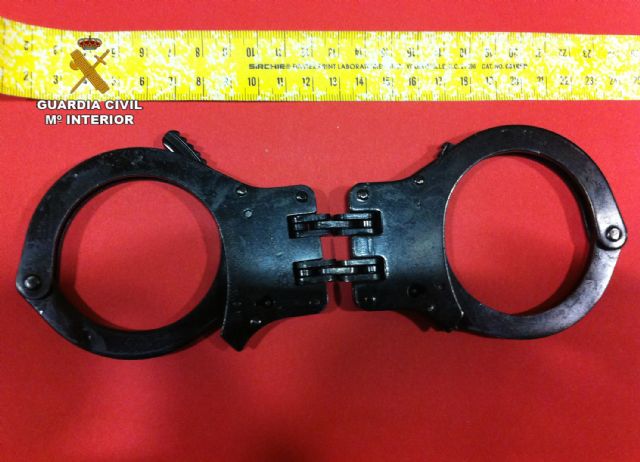 La Guardia Civil detiene al presunto atracador de una entidad bancaria en Monteagudo-Murcia - 3, Foto 3