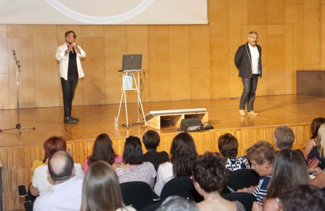 Jóvenes y mayores demostraron en la UPCT que sí se puede ser optimista - 5, Foto 5