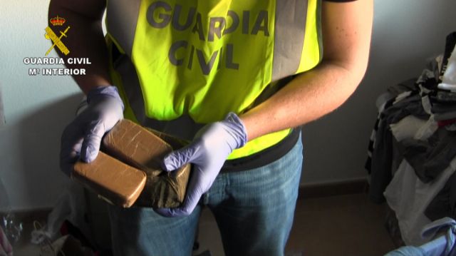 La Guardia Civil desmantela dos organizaciones criminales asentadas en el litoral murciano - 3, Foto 3