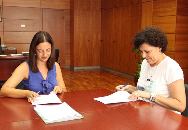 Ayuntamiento y DGT firman un convenio para establecer un nuevo Plan anual de Seguridad Vial en Puerto Lumbreras - 2, Foto 2