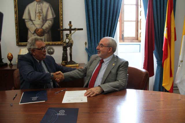 La Universidad y la Asociación de RTV establecerán sinergias para el proyecto de investigación histórica - 1, Foto 1