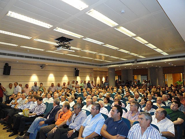 One hundred executives from COAG, cooperatives, and landowners associations in natural Guadalentin Valley participate in a meeting held in CROEM on naturles spaces in the region, Foto 2