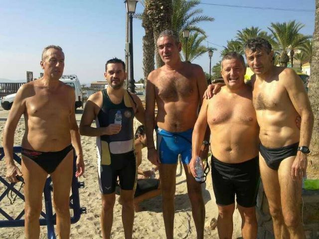 El totanero Jos Miguel Cano particip en la X Travesa a nado Isla Perdiguera – Los Alczares - 1