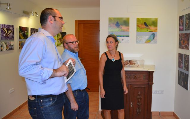 Exposición de fotografía y dibujo Miradas Complementarias en el Hotel Mayarí - 1, Foto 1