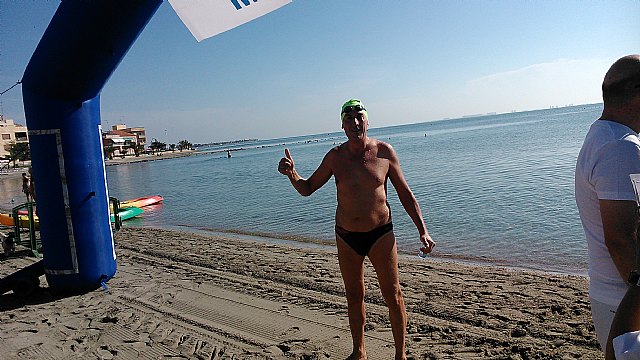 The totanero Jos Miguel Cano participated in the X Swimming across Perdiguera Island - Los Alcazares, Foto 2