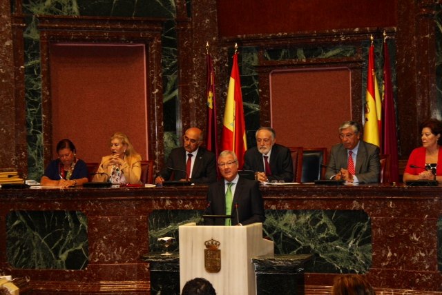 Valcárcel subraya que pese a la injusta financiación socialista, en la Región seguimos levantando hospitales y colegios - 1, Foto 1