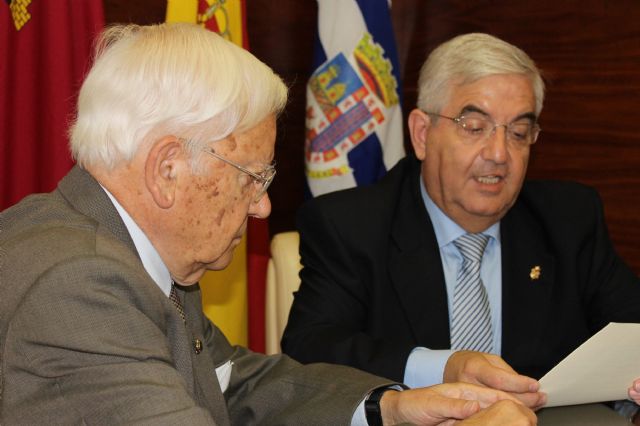 El nuevo Centro de Día de Jumilla ya lleva el nombre de D. Miguel Marín Padilla - 5, Foto 5