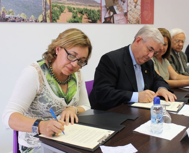 ASPAJUNIDE se hará cargo de la gestión del Centro de Día de Alzheimer y otras demencias Miguel Marín Padilla - 3, Foto 3