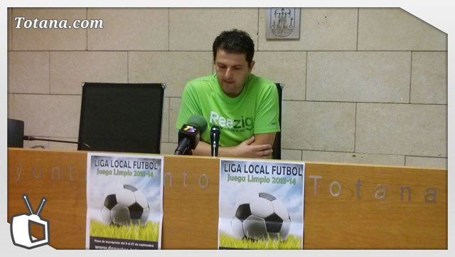 La concejalía de Deportes abre el plazo de inscripción para la Liga de Fútbol-11 Juega Limpio 2013/14, Foto 1