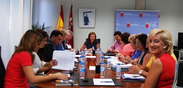 La Comunidad concederá el premio ´Mayor del Año´ al artista Ginés Torrano - 1, Foto 1