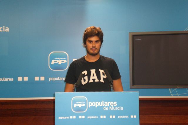 Ruiz: Creemos en un sistema de becas que fomente el esfuerzo personal y genere más oportunidades empleo - 1, Foto 1