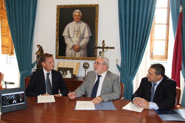 La UCAM muestra su compromiso con el medio ambiente a través de una auditoria energética - 1, Foto 1