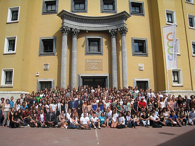 Recepción a los alumnos internacionales que estudiarán este curso en la UMU - 1, Foto 1
