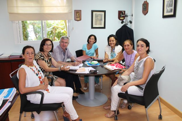 FADE firma un convenio con el IMAS para desarrollar voluntariado sociosanitario en la Residencia de Mayores San Basilio - 1, Foto 1