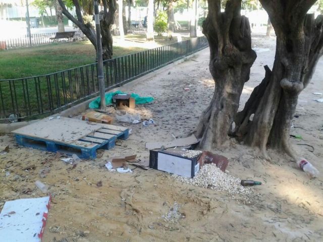 IU-Verdes propone cambiar las casetas de la feria de El Malecón para preservar el entorno del jardín botánico - 5, Foto 5